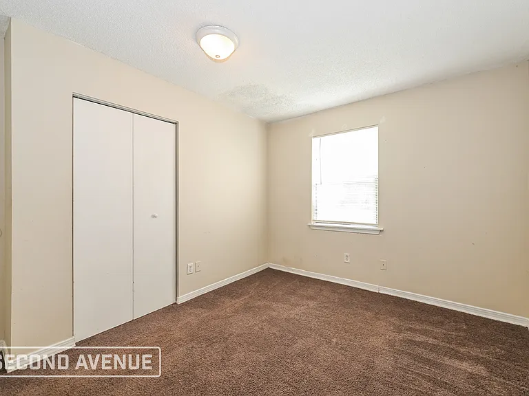 1540 Lake Shore Blvd — Photo 17