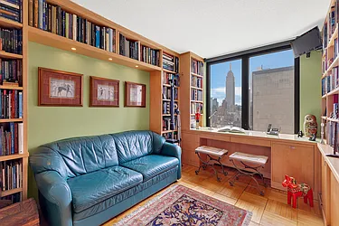 Rented by R New York