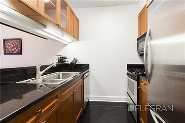 Rented by (Legacy) Elegran