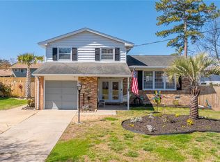 461 W Plantation Rd, Virginia Beach, VA 23454