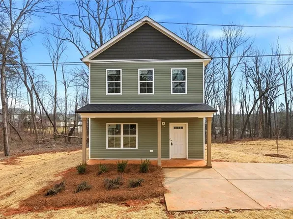 4587 Erin St, Winston Salem, NC 27105