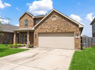 7910 Brooks Crossing Dr, Baytown, TX 77521