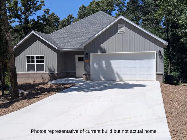 5 Wakefield Ln, Bella Vista, AR 72715