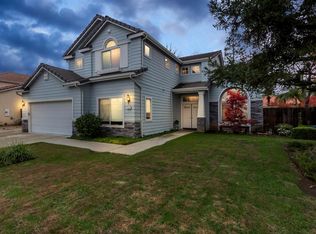 824 McKelvy Ave, Clovis, CA