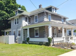 27 S Penn St, Manheim, PA 17545
