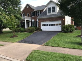 43447 Thistlewood Ct, Ashburn, VA 20147