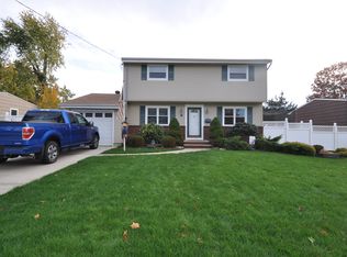 113 Throckmorton Ln, Old Bridge, NJ 08857