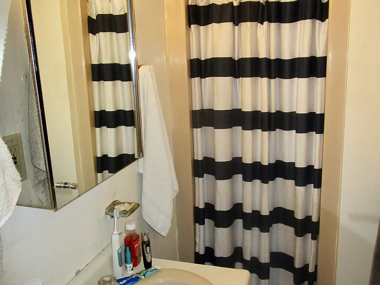 5 Peabody St #3 — Photo 4