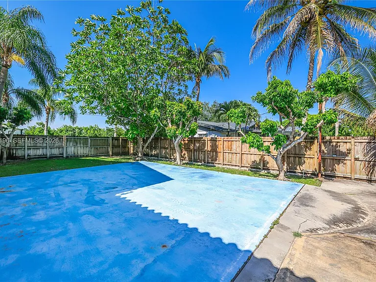 16520 SW 272nd St — Photo 55