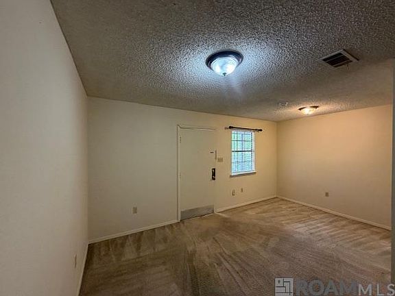 3rd image of 10280 Janice St #11