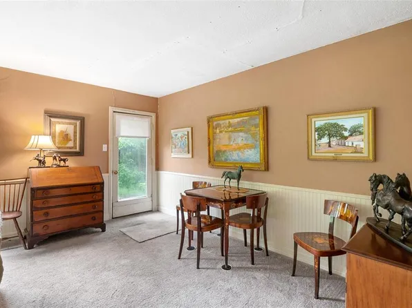 4660 Spruce St, Bellaire, TX 77401