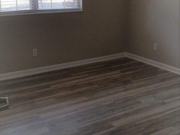 Master bedroom has on suite bath and large walk-in closet