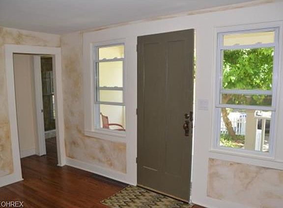 5th image of 91 Olive St