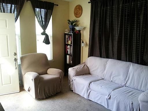 5th image of 970A Walton Ct