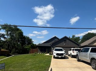 2631 Fish Tank Rd, Corsicana, TX 75110