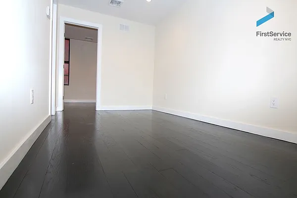 Rented by FirstService Realty (legacy) | media 47