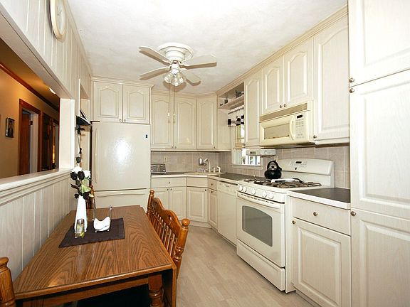 Main Level Kitchen