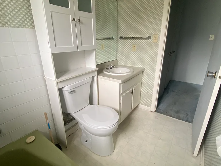 306 E G Ave #2 — Photo 6