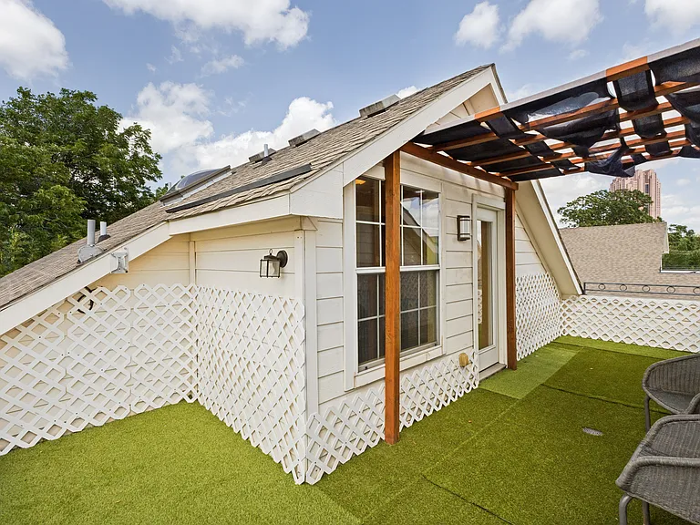 4002 Brownstone Ct — Photo 22