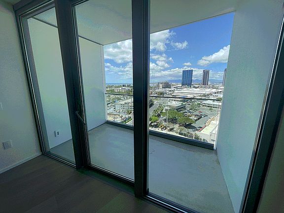 3rd image of 1000 Auahi St #1207