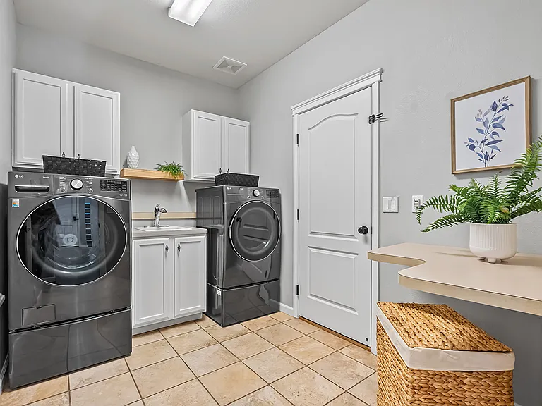 4259 N Chatterton Ave — Photo 42