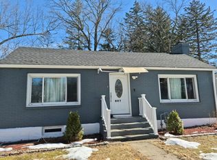 867 Roosevelt Ave, Springfield, MA 01109