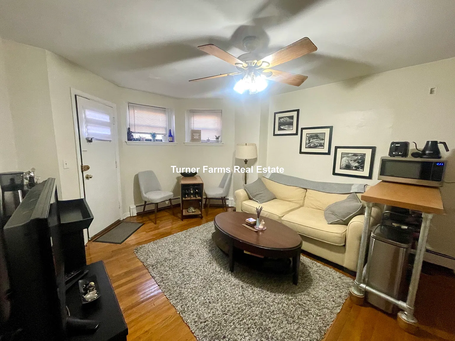 2 bed, 9999 sqft, $3,200 — Photo 4