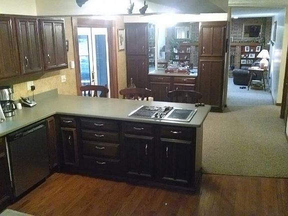 Breakfast bar