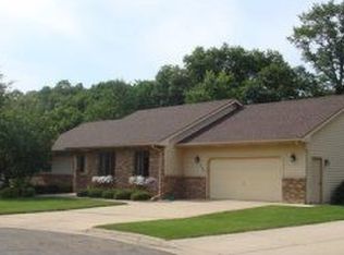 703 20th St NW, Austin, MN 55912