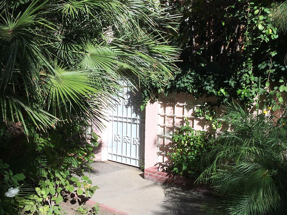 1st image of 4222 Longridge Ave #1