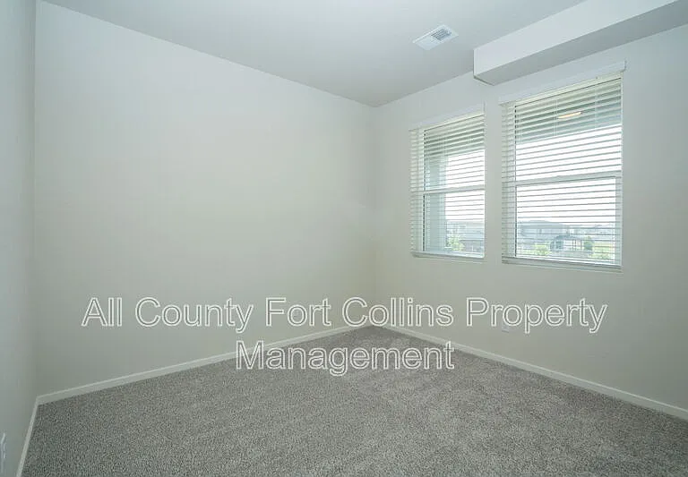 2614 Conquest St #F — Photo 13