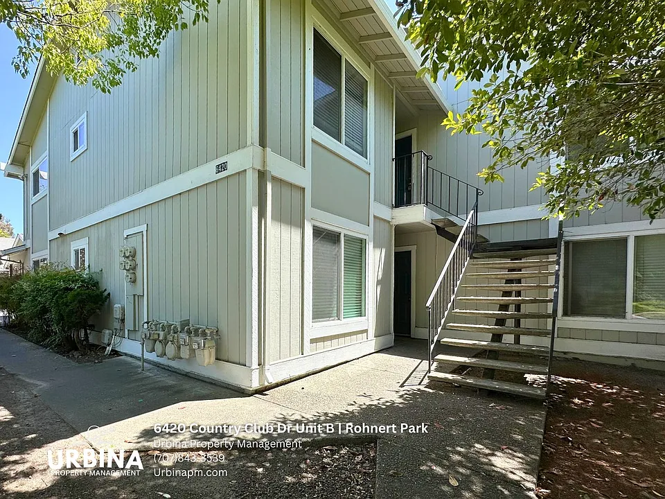 6420 Country Club Dr