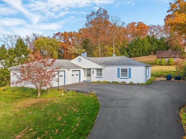 813 S Pike Rd, Sarver, PA 16055