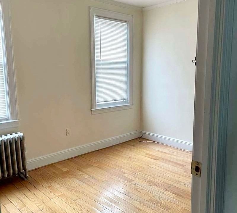 1st image of 23-09 31st Ave #2FF