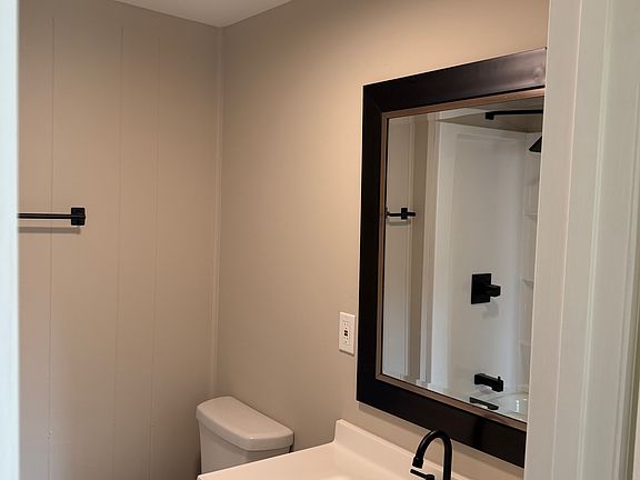 5th image of 202B W Guilford St #202B