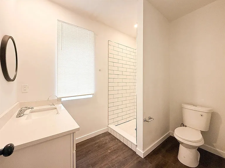 71 Perrin St #3 — Photo 16
