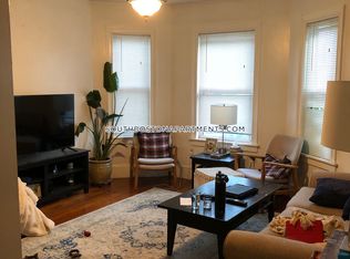 440 E 6th St #1, South Boston, MA 02127