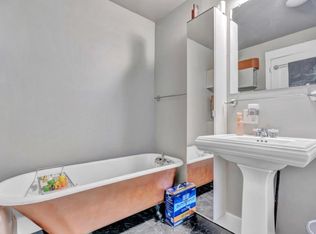 9 C St #1, Portland, ME 04102