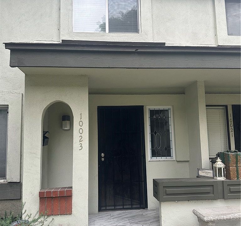 1st image of 10023 Karmont Ave
