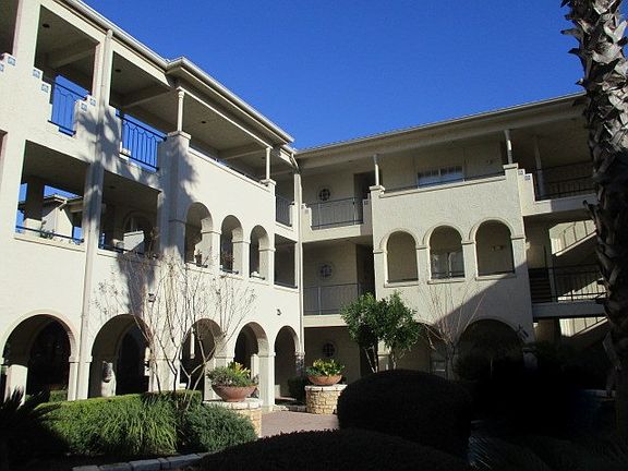 4th image of 3404 American Dr APT 3107