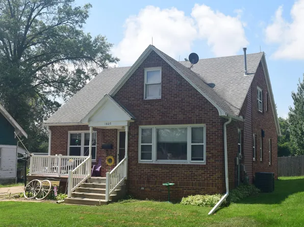 1605 10th St, Harlan, IA 51537