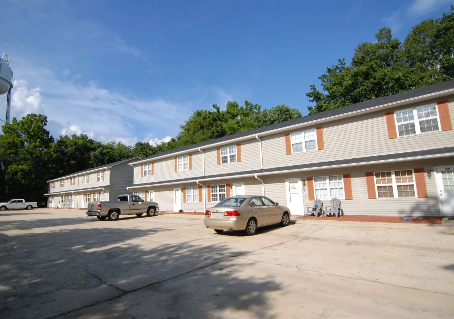 Towerview Townhouse — Photo 1