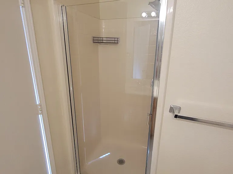 5701 Alicante Dr — Photo 12