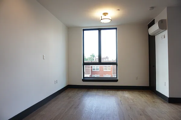 Rented by Rennit Inc. | media 45