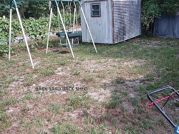 5th image of 5431 NE 35th St