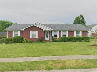 1504 Matthew Ct, Lawrenceburg, KY 40342