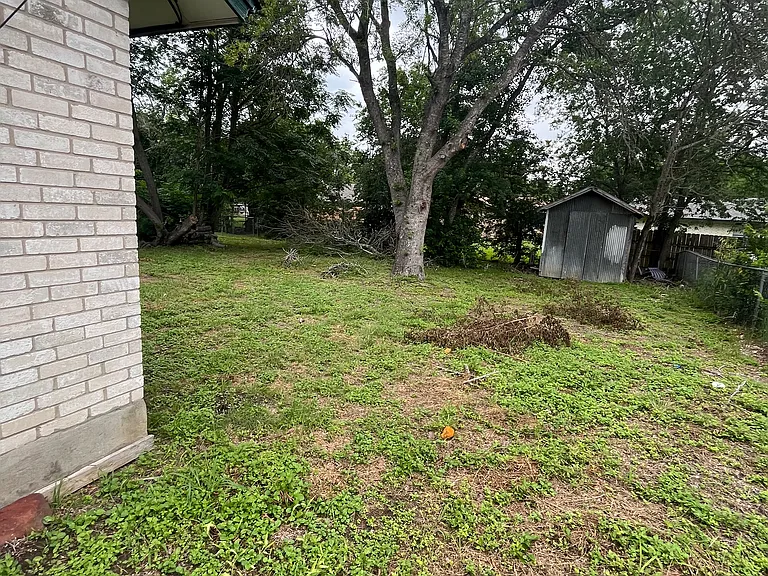 606 Guadalimar St — Photo 39