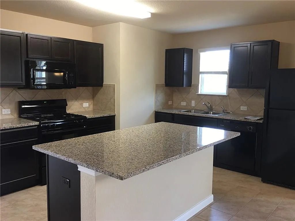 Building Photo - 189 Dusky Thrush Dr