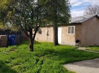 715 Wistaria St #1/2, Bakersfield, CA