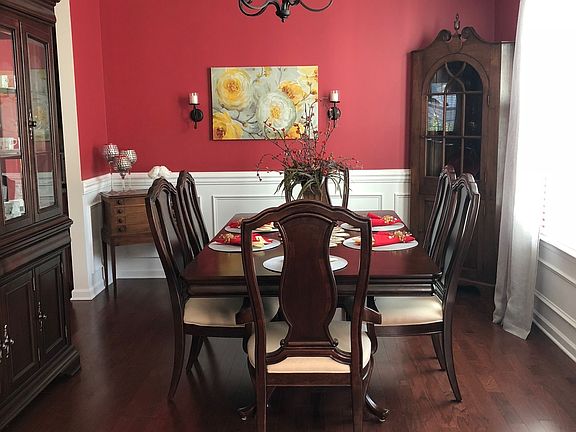 4th image of 5817 Dinsmore Ln